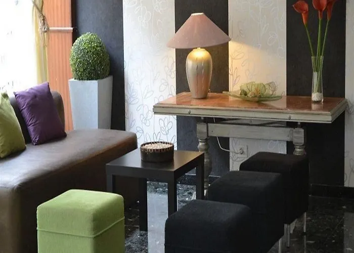 Sun Holidays Hotell *