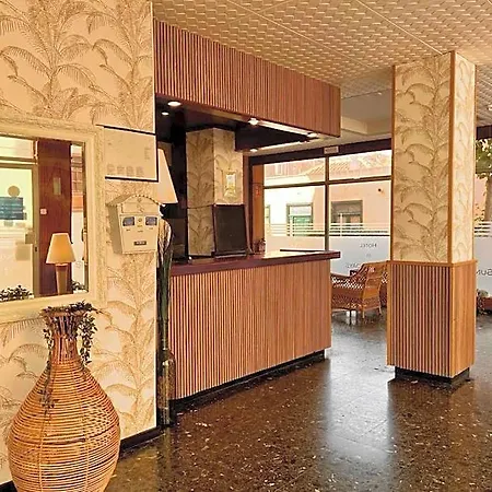 Sun Holidays Hotel