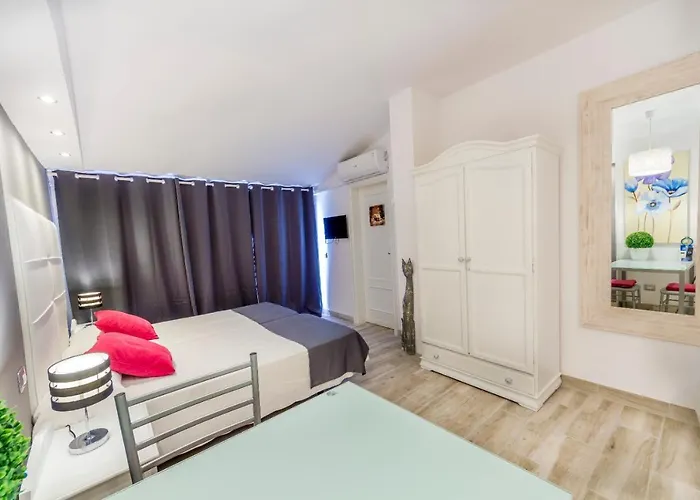 Sun Holidays Puerto de la Cruz (Tenerife)